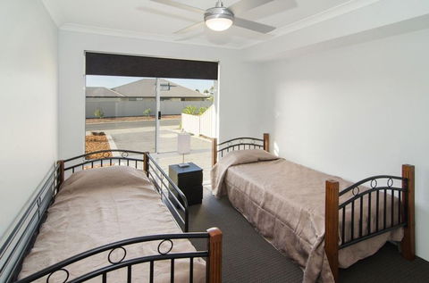 Fairway Isle - Accommodation Melbourne 2