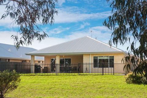 Fairway Isle - Accommodation Melbourne 9