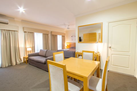 Harvest Lodge - Accommodation Melbourne 8