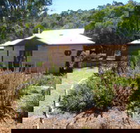 Jalbrook  Estate-  CottagesAlpacasGallery  Function Centre - Accommodation Melbourne
