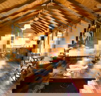 Mavis's Kitchen and Cabins - Accommodation Melbourne