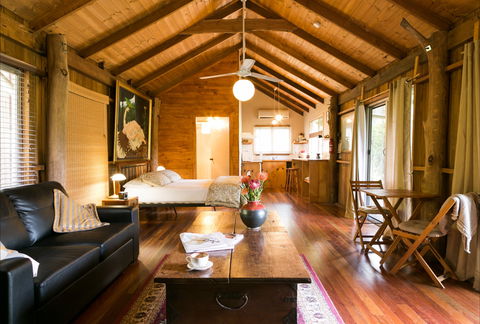 Mavis's Kitchen And Cabins - Accommodation Melbourne 0
