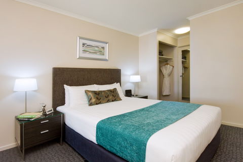 Pacific Suites Canberra - Melbourne 4u 6