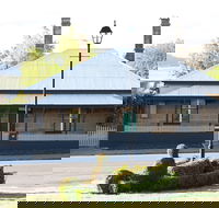 Raffah House - Melbourne 4u