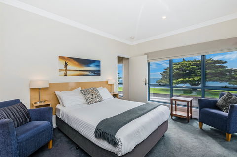 Seascape Accommodation - Melbourne 4u 5