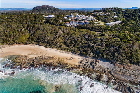 The Point Coolum Beach - Melbourne 4u 1