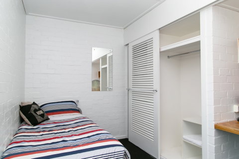 University Of Canberra Village - Accommodation Melbourne 6