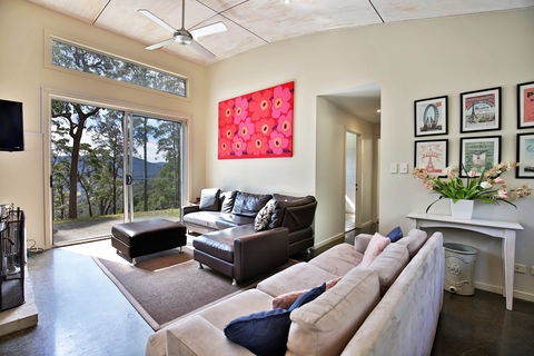 Cherrywoood - Accommodation Melbourne 1