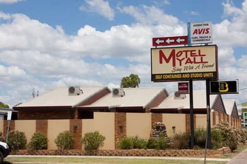 Motel Myall - Accommodation Melbourne 0