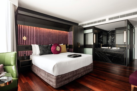 QT Perth - Accommodation Melbourne 2