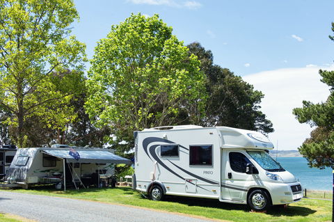 Rainbow Pines Tourist Caravan Park - Accommodation Melbourne 0