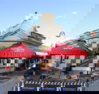 Royal Bridge Hotel Barham - Accommodation Melbourne