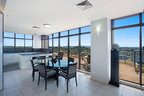 Seascape Penthouse - Accommodation Melbourne 2