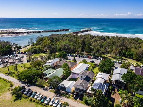 Sunset Beach - Surfside - Accommodation Melbourne 2