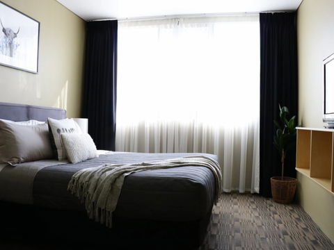 The Windsor Castle Hotel - Accommodation Melbourne 0