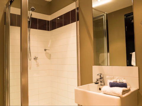 The Windsor Castle Hotel - Accommodation Melbourne 2