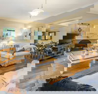 Blue Moon Cottages - Accommodation Melbourne