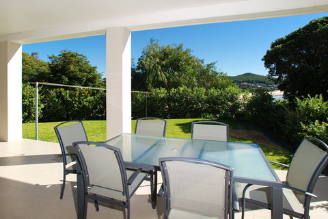 Fingal Bay Beach House - Accommodation Melbourne 0
