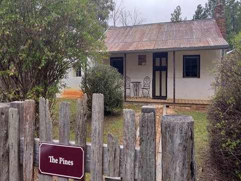 Hill End Pines Cottage - Accommodation Melbourne 0