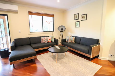 Lumeah House - Accommodation Melbourne 1