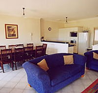 A Beachfront Villa Rockingham - Accommodation Melbourne