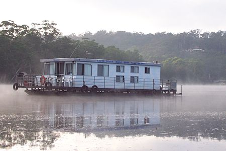 Clyde River Houseboats - Accommodation Melbourne 1
