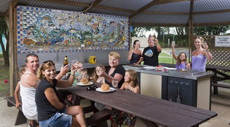 Scotts Head Holiday Park - Accommodation Melbourne 3