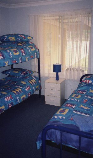 JJ's Holiday Cottages - Butler Street - Accommodation Melbourne 4