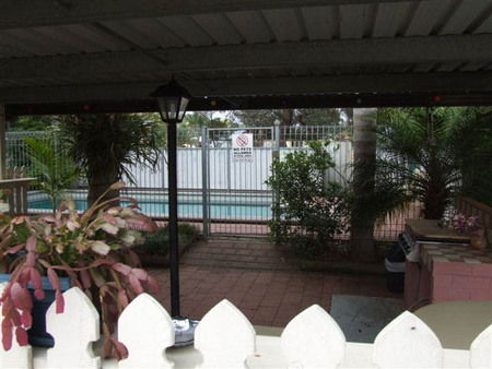 Avalon Holiday Units - Accommodation Melbourne 1