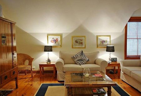 The Mews Studio Apartments - Accommodation Melbourne 3