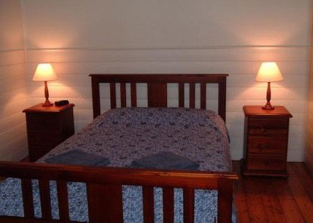 About Town Cottages - Accommodation Melbourne 0
