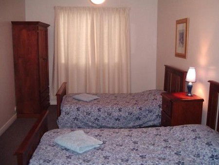 About Town Cottages - Accommodation Melbourne 2