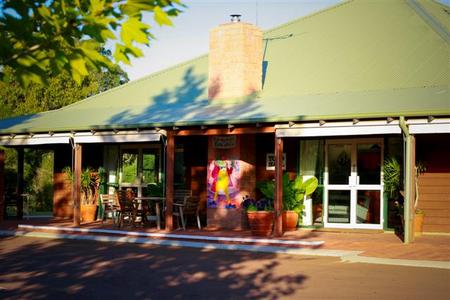 Meadowbrooke Estate - Melbourne 4u 4