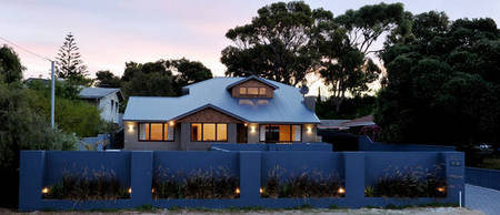 Waikiki Beach Bed And Breakfast - Accommodation Melbourne 0