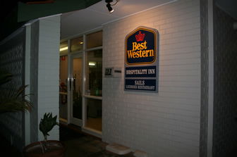 Best Western Hospitality Inn Carnarvon - Melbourne 4u 5