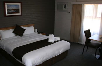 Best Western Hospitality Inn Carnarvon - Melbourne 4u 6