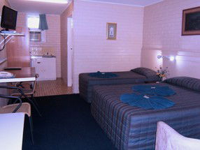 Whitsunday Palms Motel - Accommodation Melbourne 3