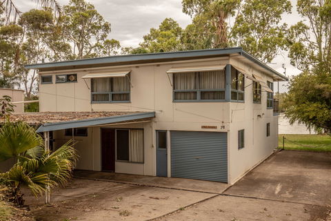 78  River Lane Mannum -River Shack Rentals - Melbourne 4u 1