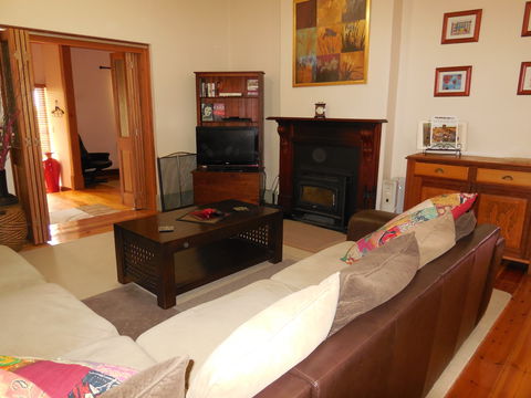 Amalie Cottage - Melbourne 4u 1