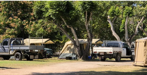 Burdekin Cascades Caravan Park - Melbourne 4u 2