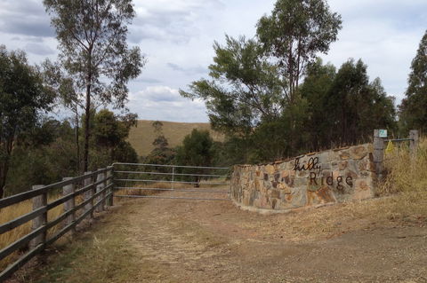 Hilly Ridge - Accommodation Melbourne 1