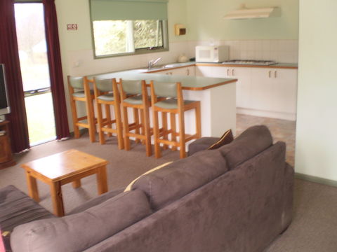 Khancoban Rose Holiday Units - Accommodation Melbourne 2