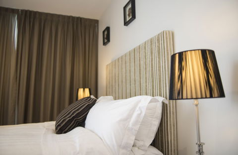 Manhattan - Canberra Executive Apartments - Melbourne 4u 2