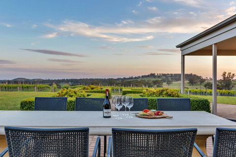 Simon Tolley Lodge - Accommodation Melbourne 2