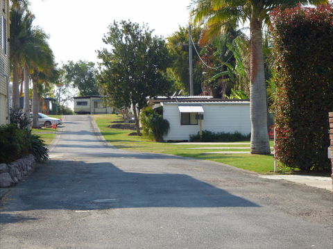 Sundowner Caravan Park - Accommodation Melbourne 0