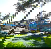 Surfside Holiday Apartments - Accommodation Melbourne