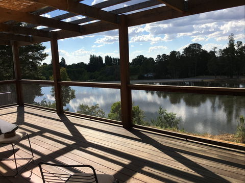 The Lakehouse Beechworth - Accommodation Melbourne 0