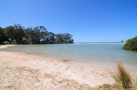 Aqua View Huskisson - Melbourne 4u 2