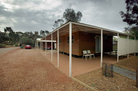 Ayers Rock Campground - Accommodation Melbourne 1
