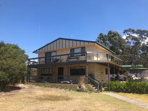 Barefoot Beach House - Accommodation Melbourne 1